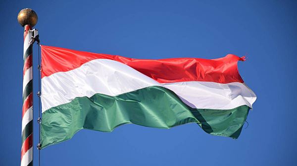 В МИД Венгрии заявили о готовности страны предоставить площадку для переговоров Москвы и Киева