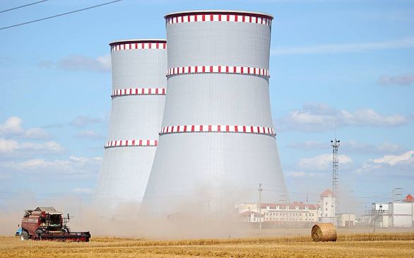В Белоруссии подключили к сети второй энергоблок атомной станции